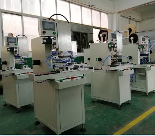 貼標(biāo)機(jī)是選擇全自動的還是半自動的？