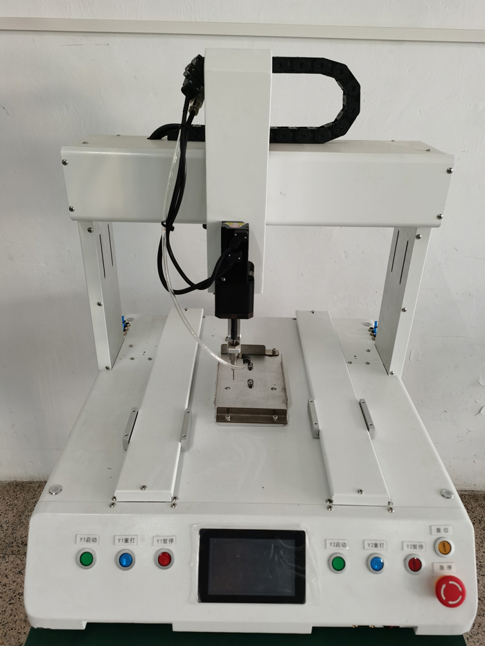 深圳自動螺絲機(jī)